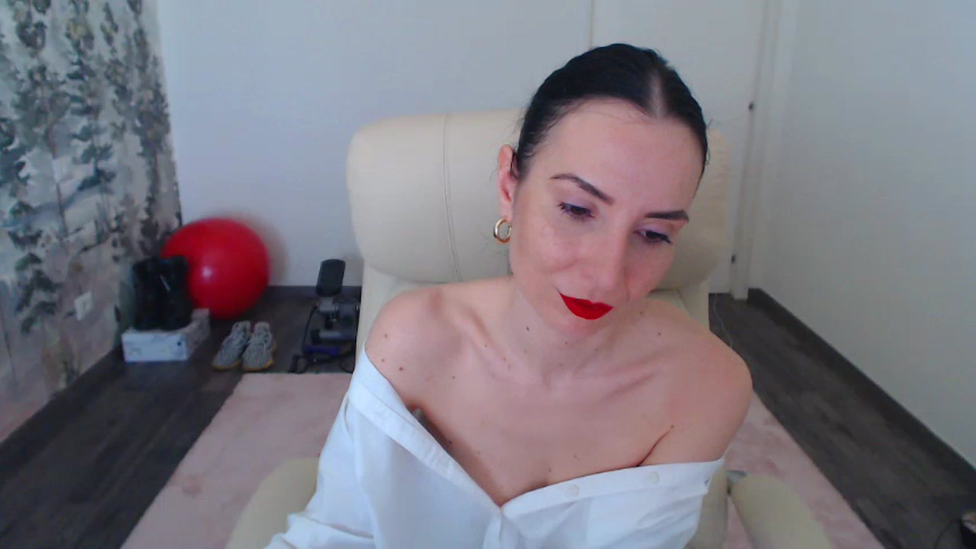 Gallery image thumbnail from NerdyDexter's myfreecams stream on, 04/12/2023, 10:13 image 14 of 20