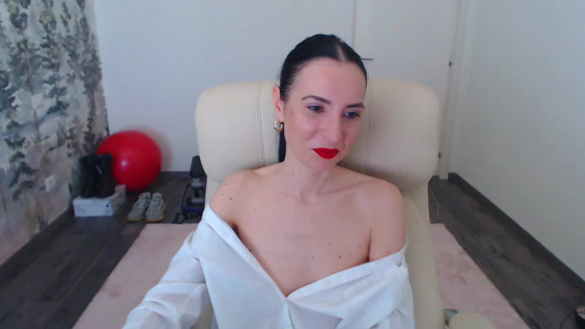 Gallery image thumbnail from NerdyDexter's myfreecams stream on, 04/12/2023, 10:13 image 7 of 20