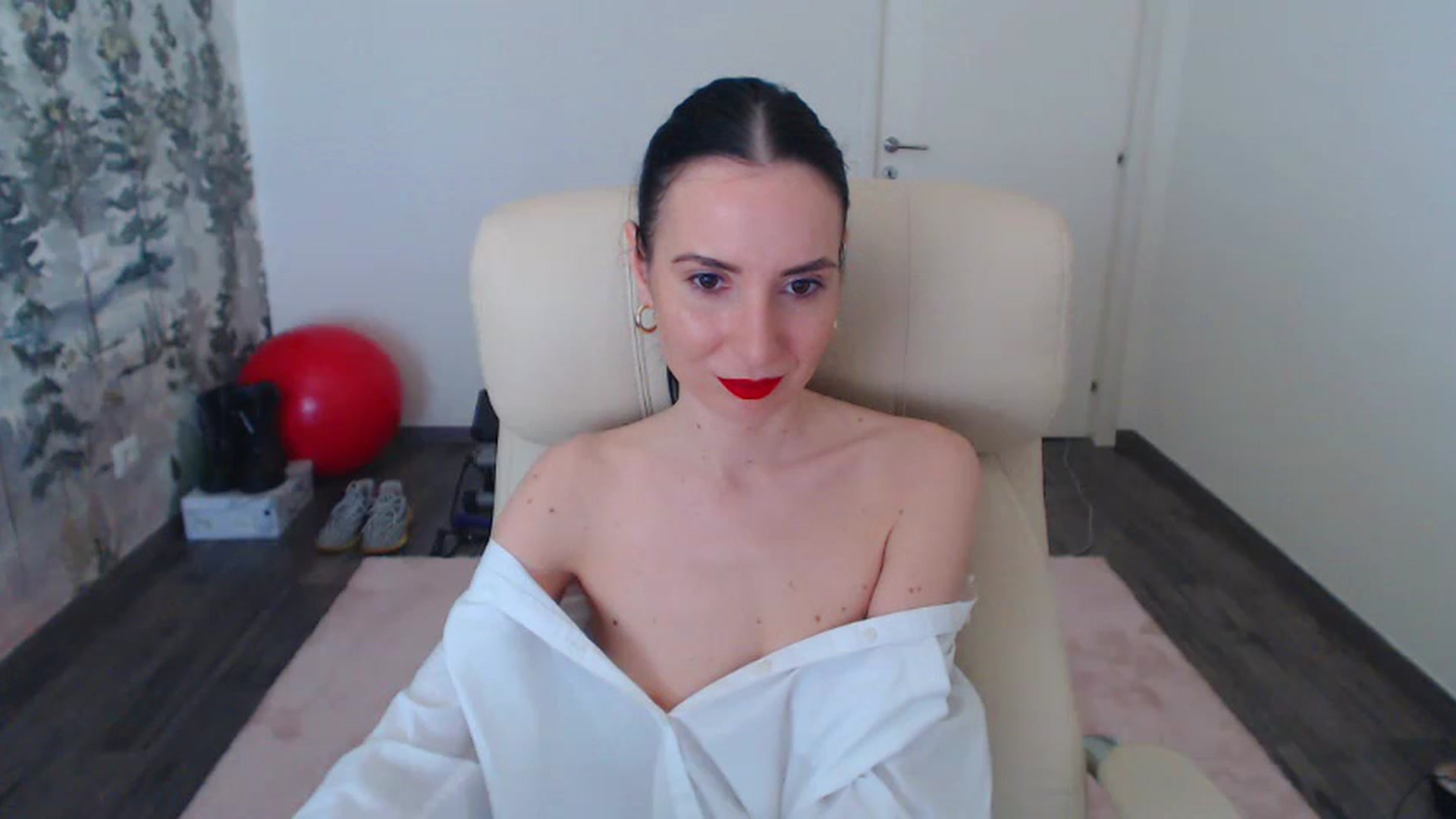 Gallery image thumbnail from NerdyDexter's myfreecams stream on, 04/12/2023, 10:13 image 15 of 20