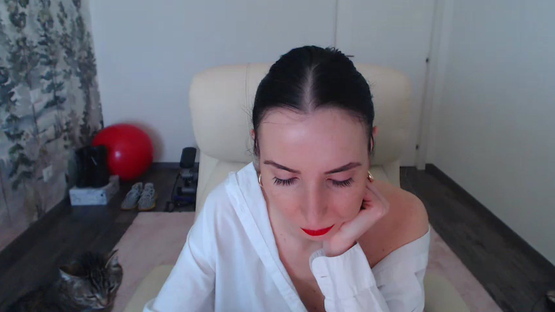 Gallery image thumbnail from NerdyDexter's myfreecams stream on, 04/12/2023, 11:11 image 9 of 20