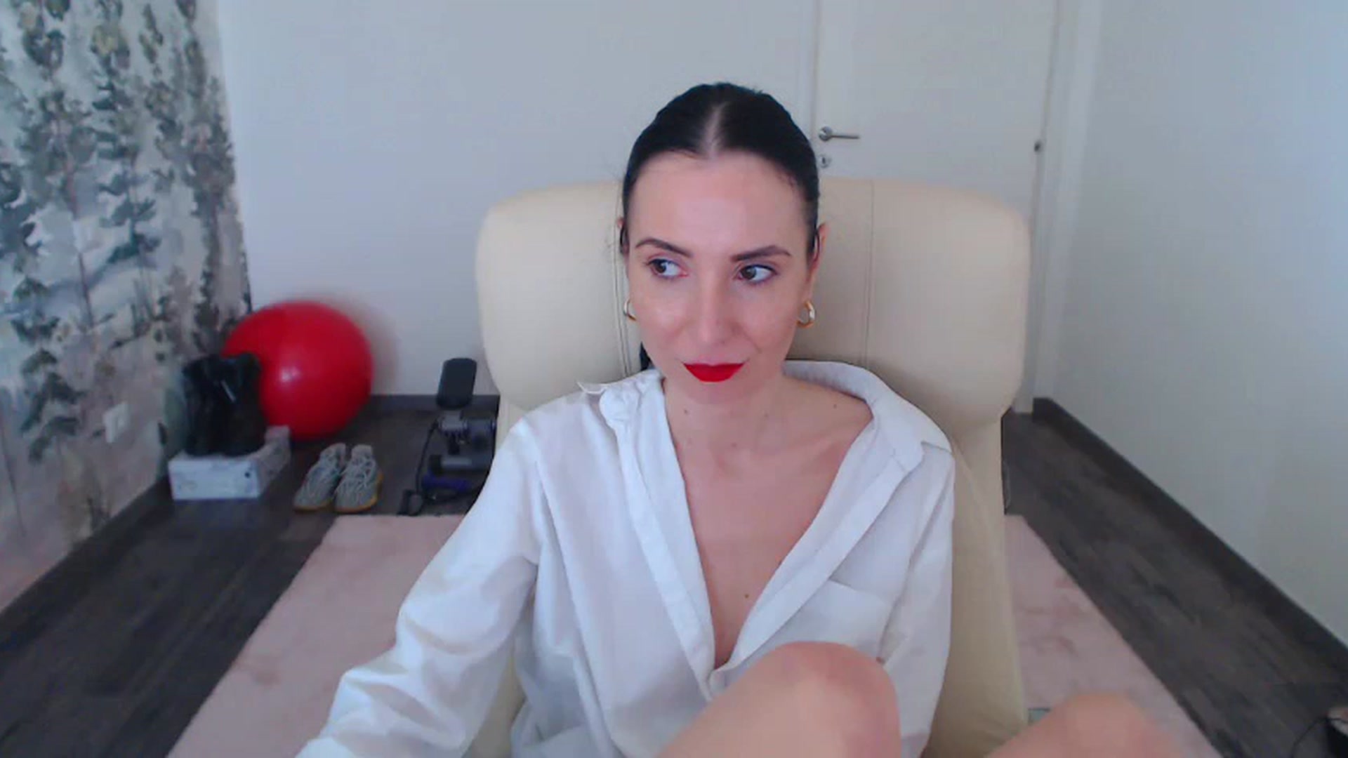 Gallery image thumbnail from NerdyDexter's myfreecams stream on, 04/12/2023, 11:30 image 15 of 20