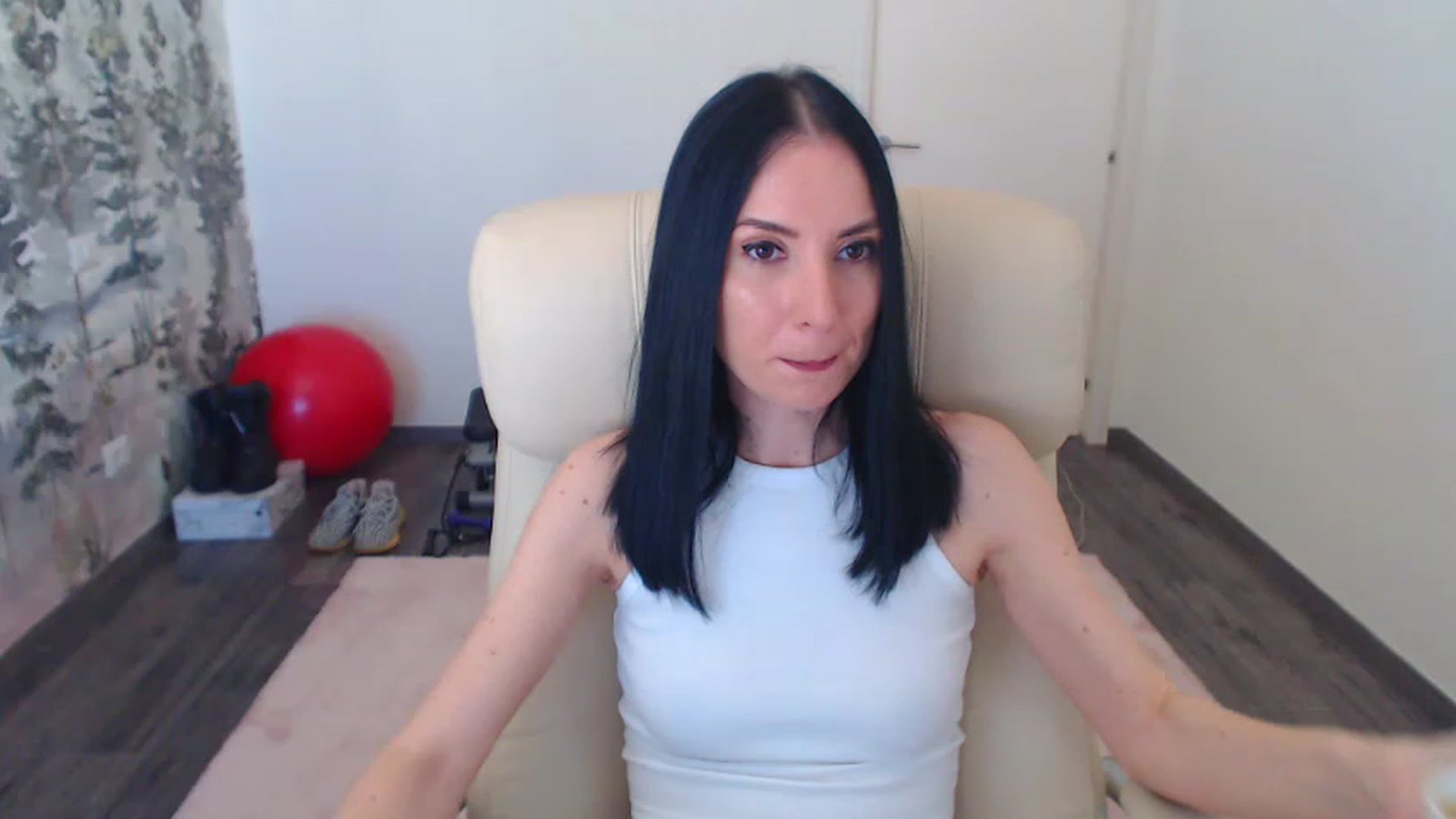Gallery image thumbnail from NerdyDexter's myfreecams stream on, 04/13/2023, 08:38 image 6 of 20