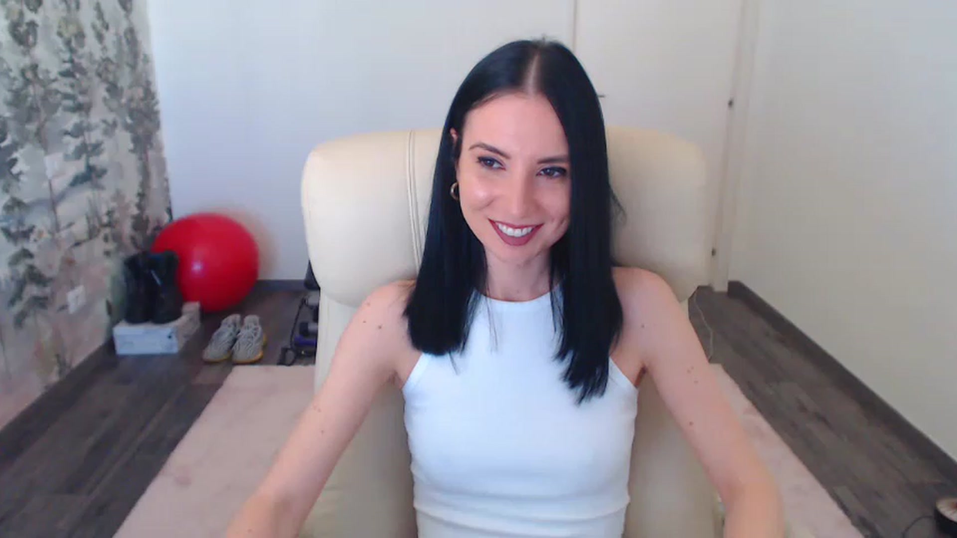 Gallery image thumbnail from NerdyDexter's myfreecams stream on, 04/13/2023, 08:38 image 9 of 20