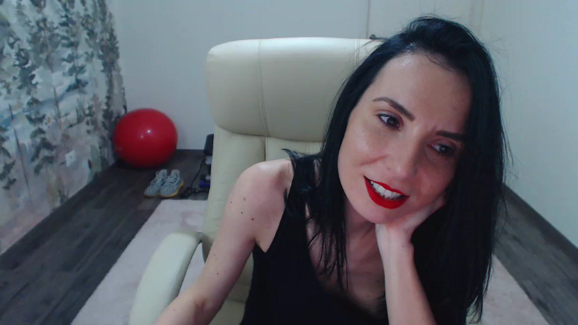Gallery image thumbnail from NerdyDexter's myfreecams stream on, 04/19/2023, 16:58 image 16 of 20