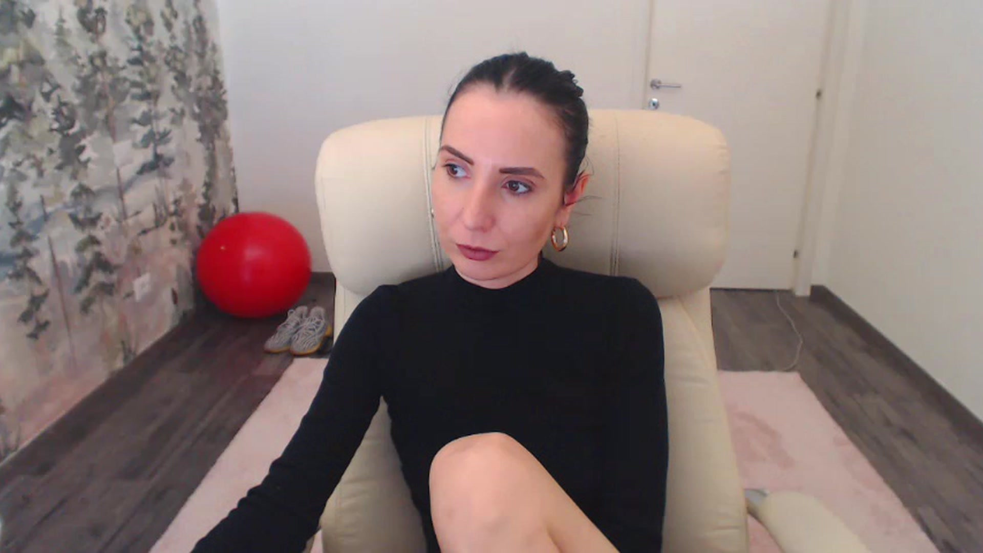 Gallery image thumbnail from NerdyDexter's myfreecams stream on, 05/06/2023, 10:42 image 7 of 20