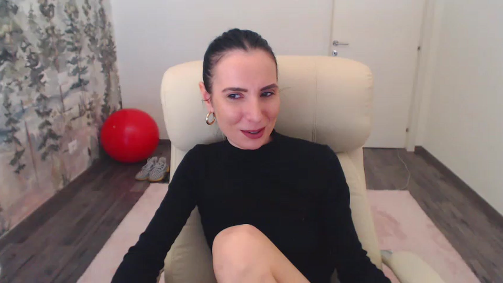 Gallery image thumbnail from NerdyDexter's myfreecams stream on, 05/06/2023, 10:42 image 18 of 20