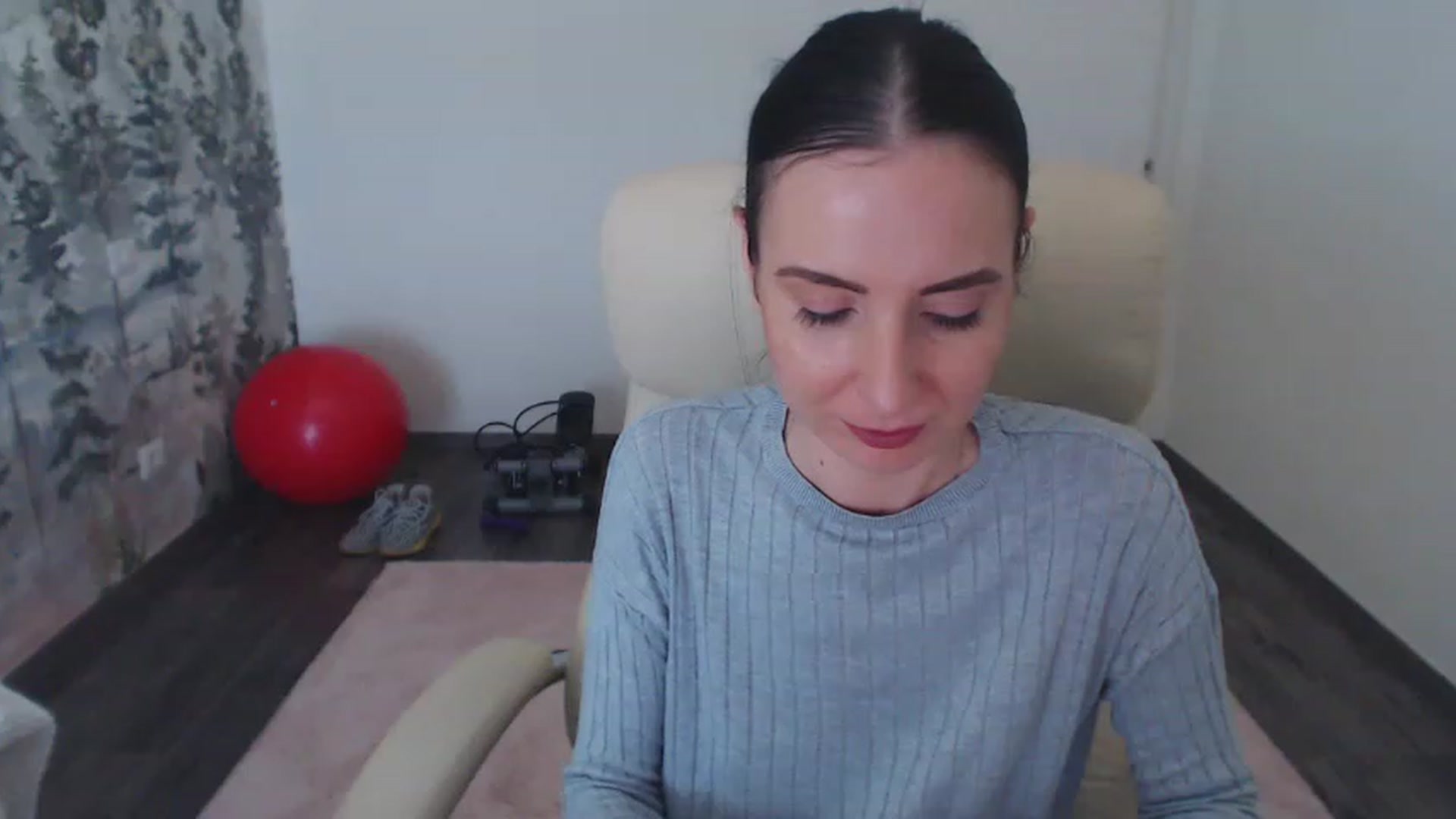 Gallery image thumbnail from NerdyDexter's myfreecams stream on, 05/13/2023, 11:06 image 6 of 20