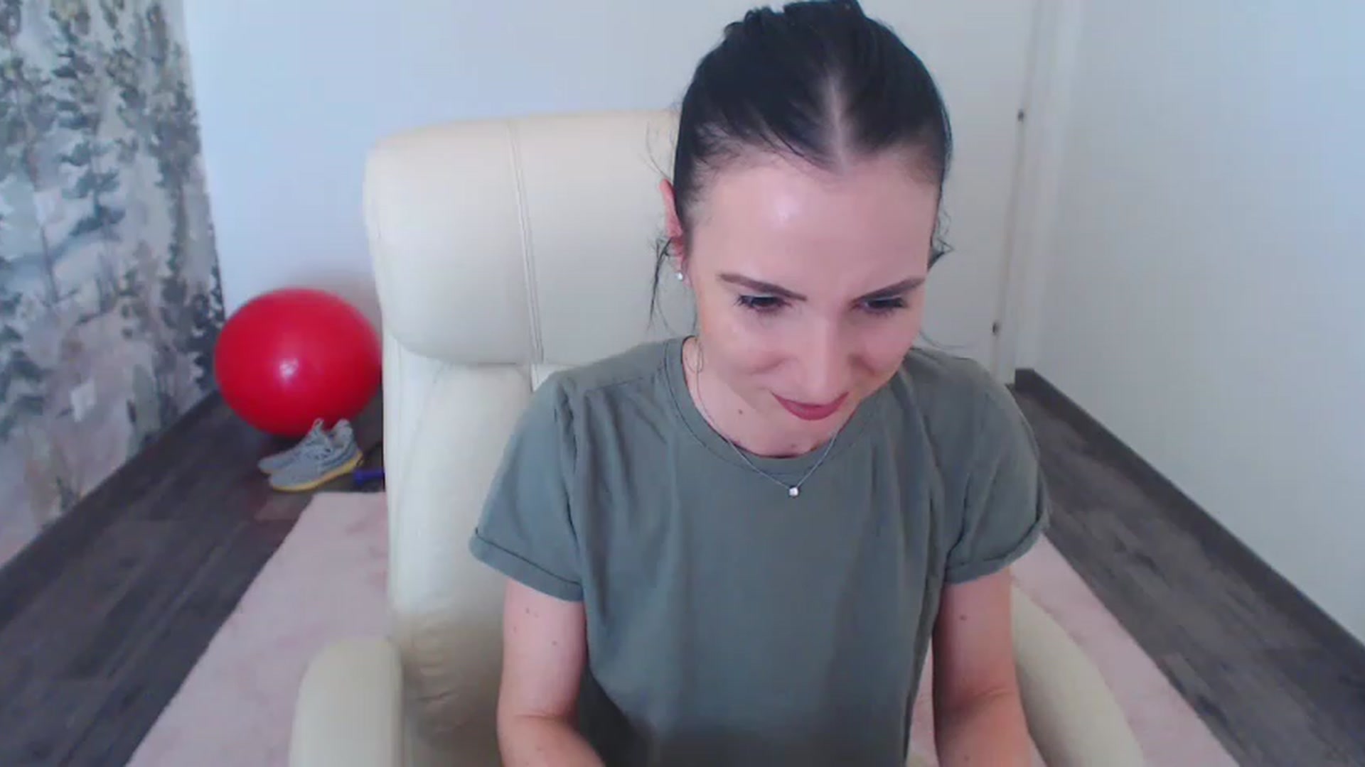 Gallery image thumbnail from NerdyDexter's myfreecams stream on, 05/20/2023, 11:28 image 2 of 20