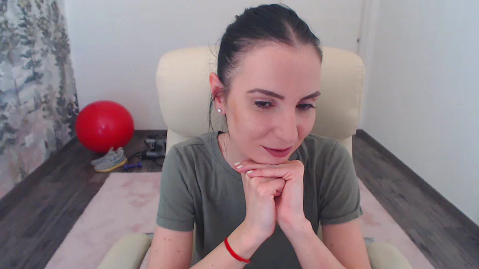 Gallery image thumbnail from NerdyDexter's myfreecams stream on, 05/20/2023, 11:28 image 3 of 20