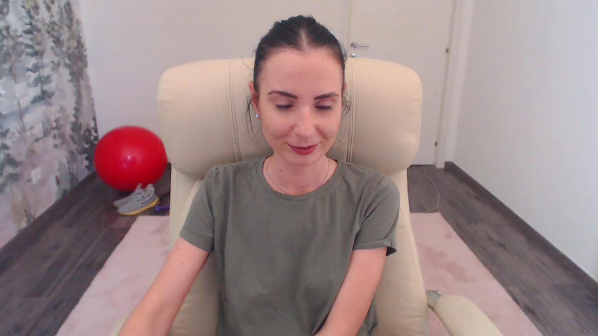 Gallery image thumbnail from NerdyDexter's myfreecams stream on, 05/20/2023, 11:28 image 14 of 20