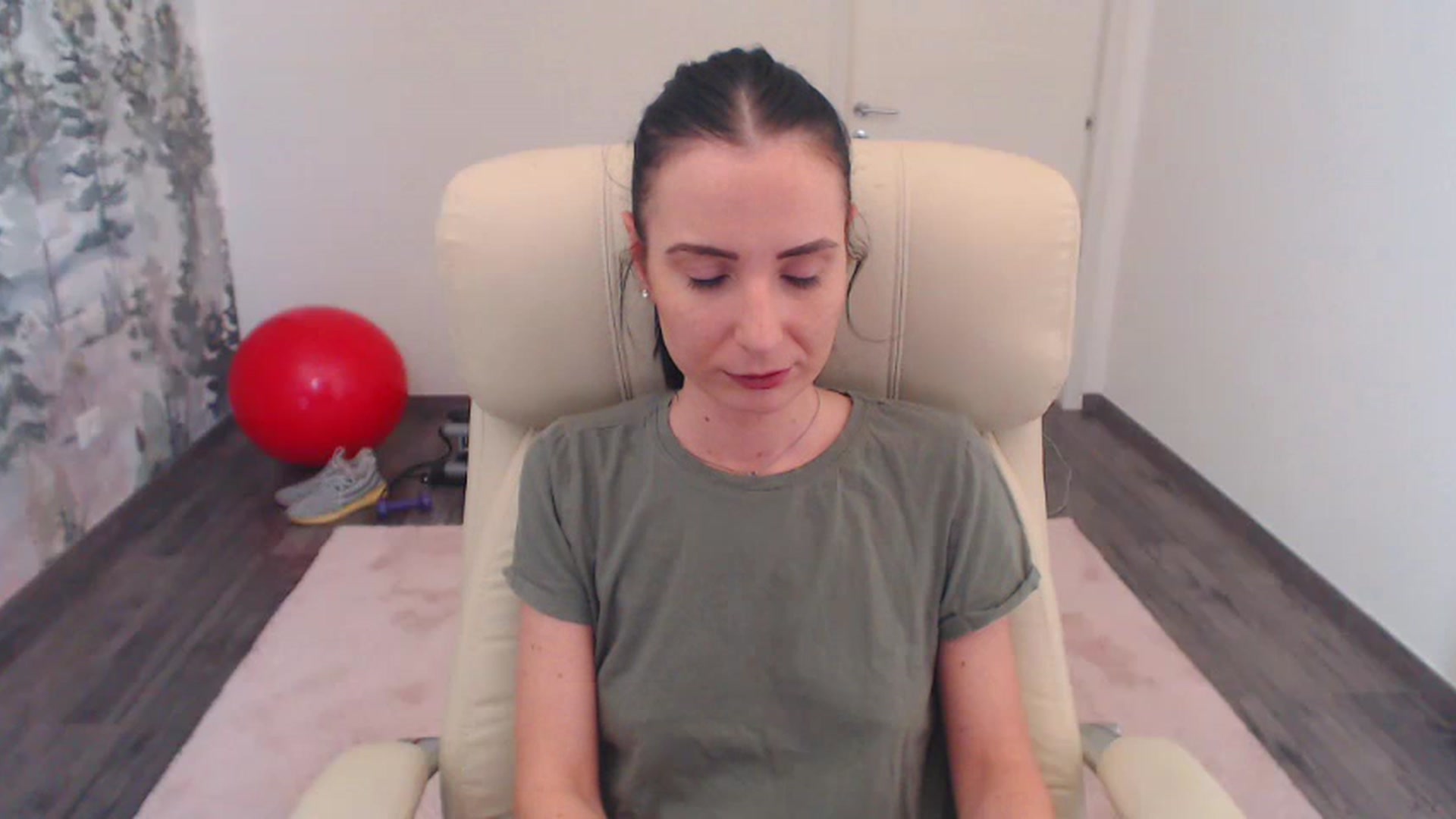 Gallery image thumbnail from NerdyDexter's myfreecams stream on, 05/20/2023, 11:28 image 7 of 20