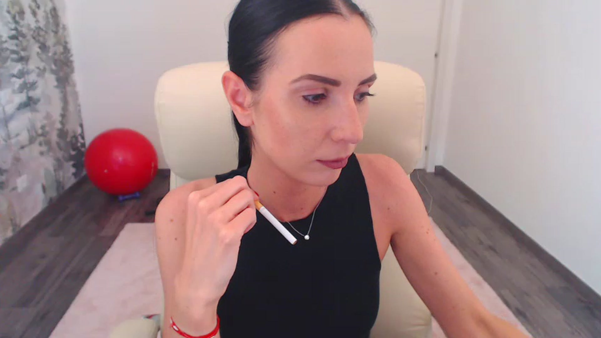 Gallery image thumbnail from NerdyDexter's myfreecams stream on, 06/10/2023, 12:48 image 10 of 20