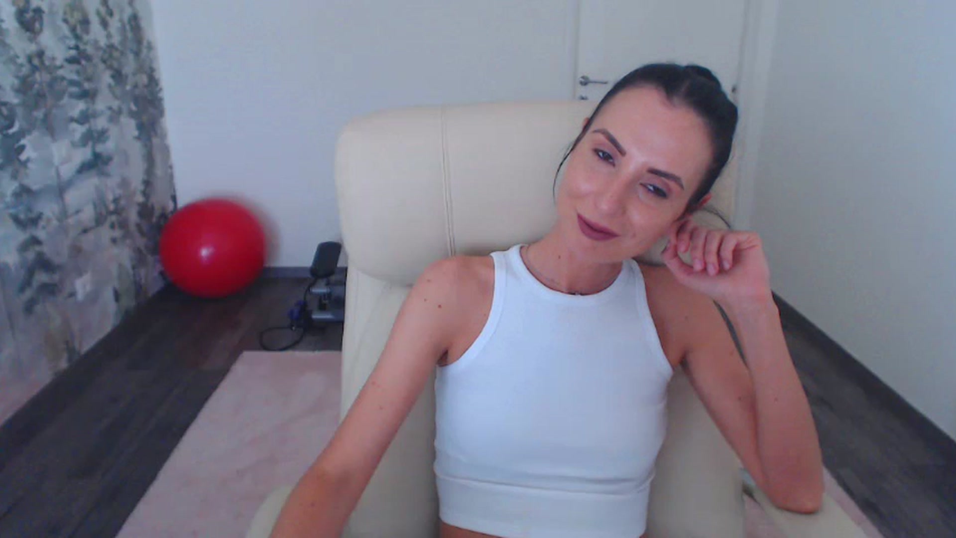 Gallery image thumbnail from NerdyDexter's myfreecams stream on, 06/14/2023, 14:03 image 20 of 20