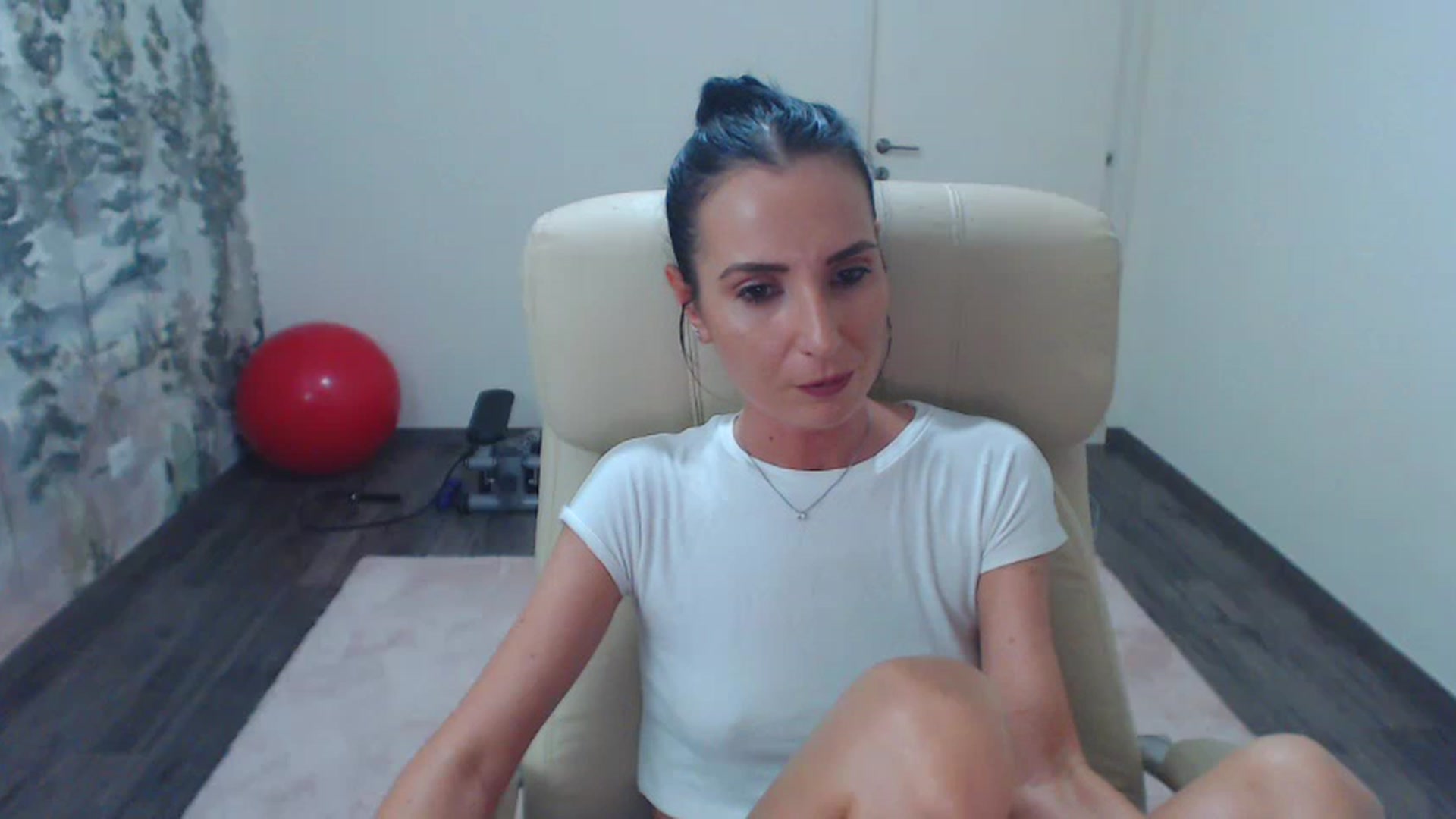 Gallery image thumbnail from NerdyDexter's myfreecams stream on, 06/16/2023, 18:30 image 14 of 20