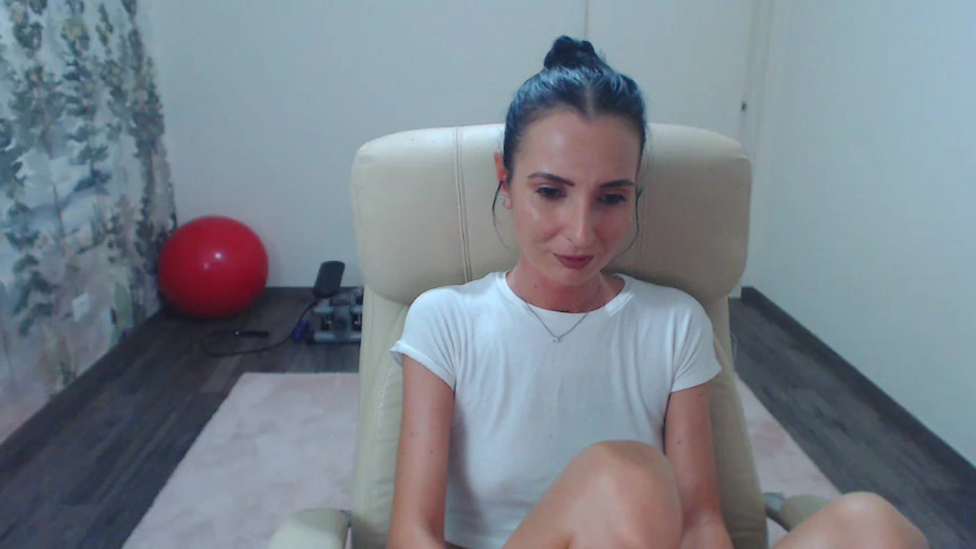 Gallery image thumbnail from NerdyDexter's myfreecams stream on, 06/16/2023, 18:30 image 15 of 20