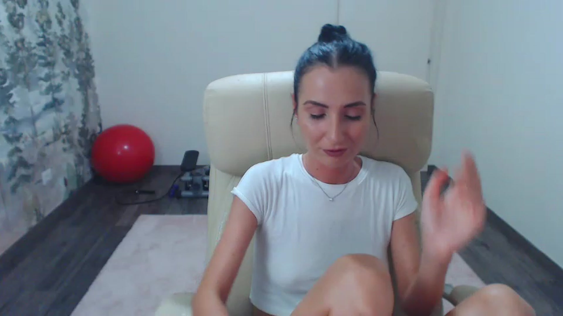 Gallery image thumbnail from NerdyDexter's myfreecams stream on, 06/16/2023, 18:30 image 16 of 20