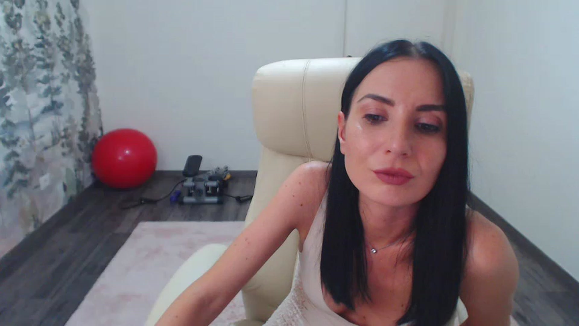 Gallery image thumbnail from NerdyDexter's myfreecams stream on, 06/19/2023, 18:45 image 10 of 20