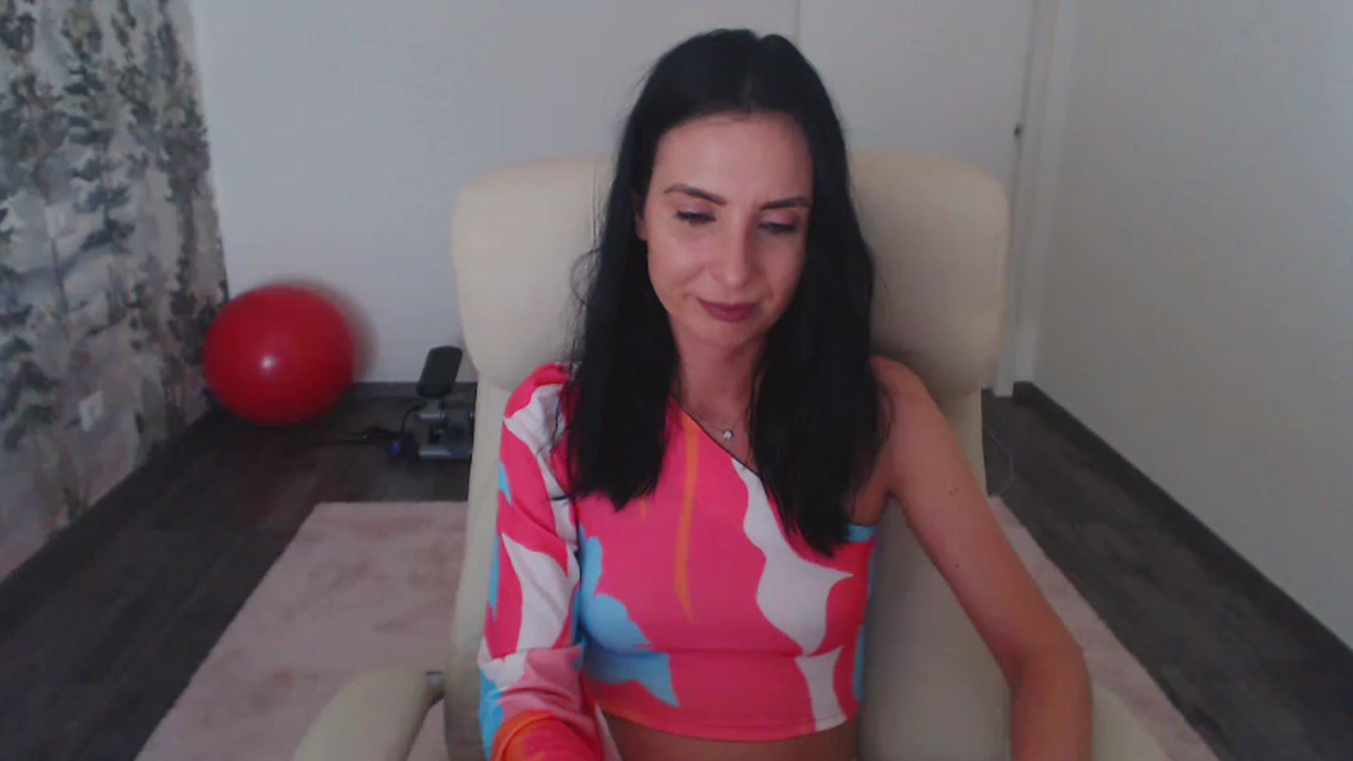 Gallery image thumbnail from NerdyDexter's myfreecams stream on, 06/21/2023, 16:37 image 9 of 20
