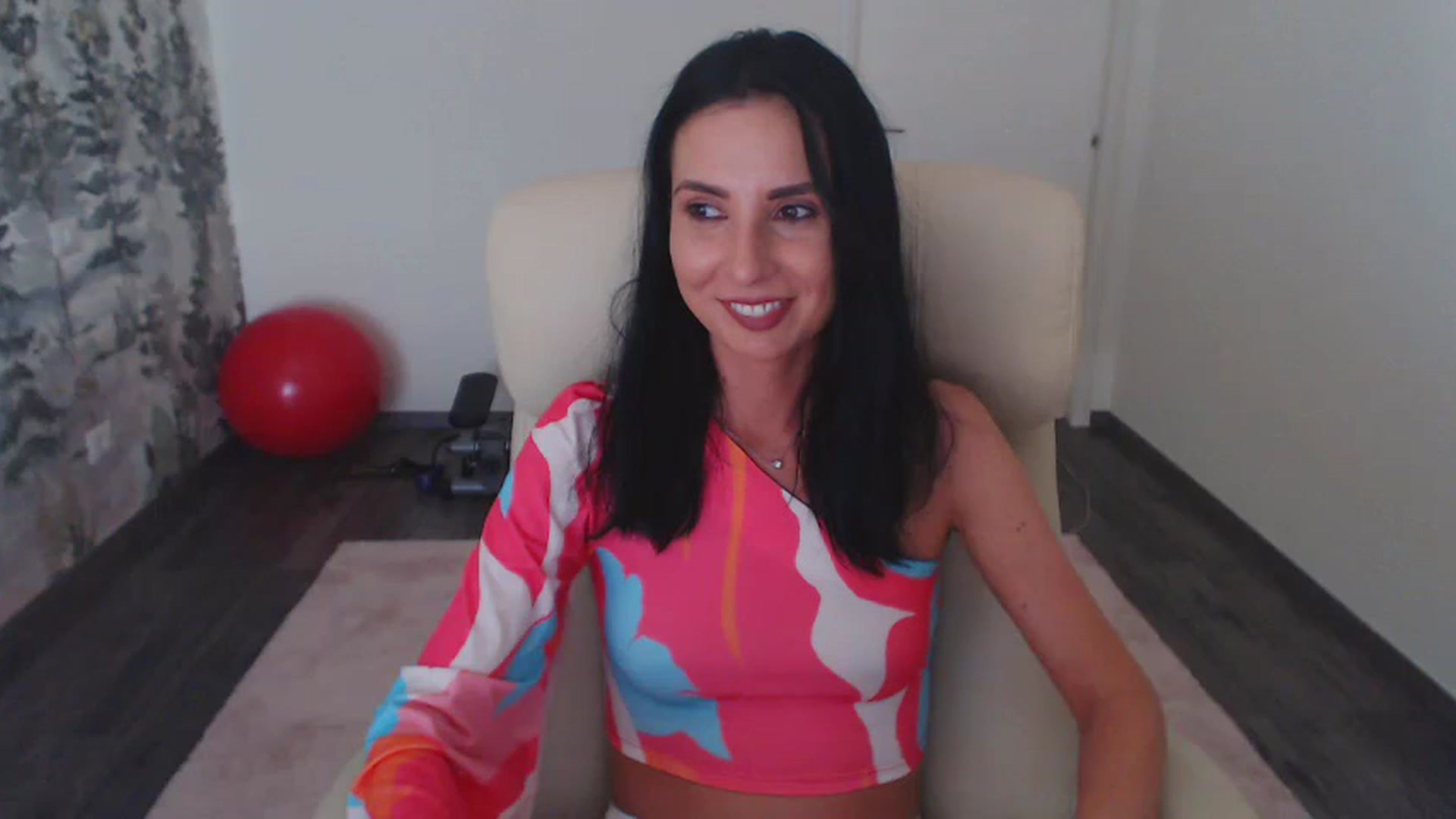 Gallery image thumbnail from NerdyDexter's myfreecams stream on, 06/21/2023, 16:37 image 8 of 20