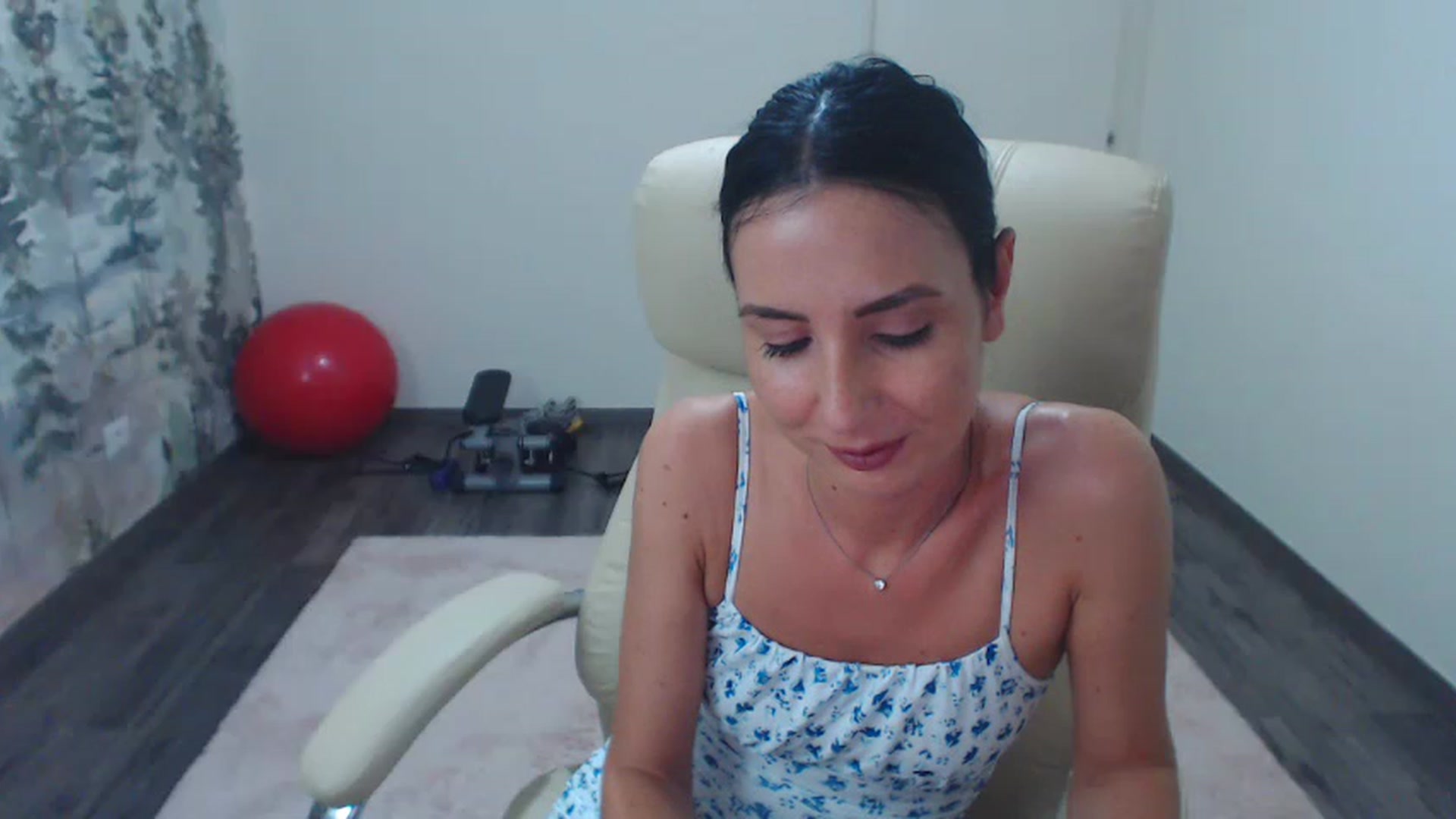 Gallery image thumbnail from NerdyDexter's myfreecams stream on, 06/22/2023, 18:32 image 16 of 20