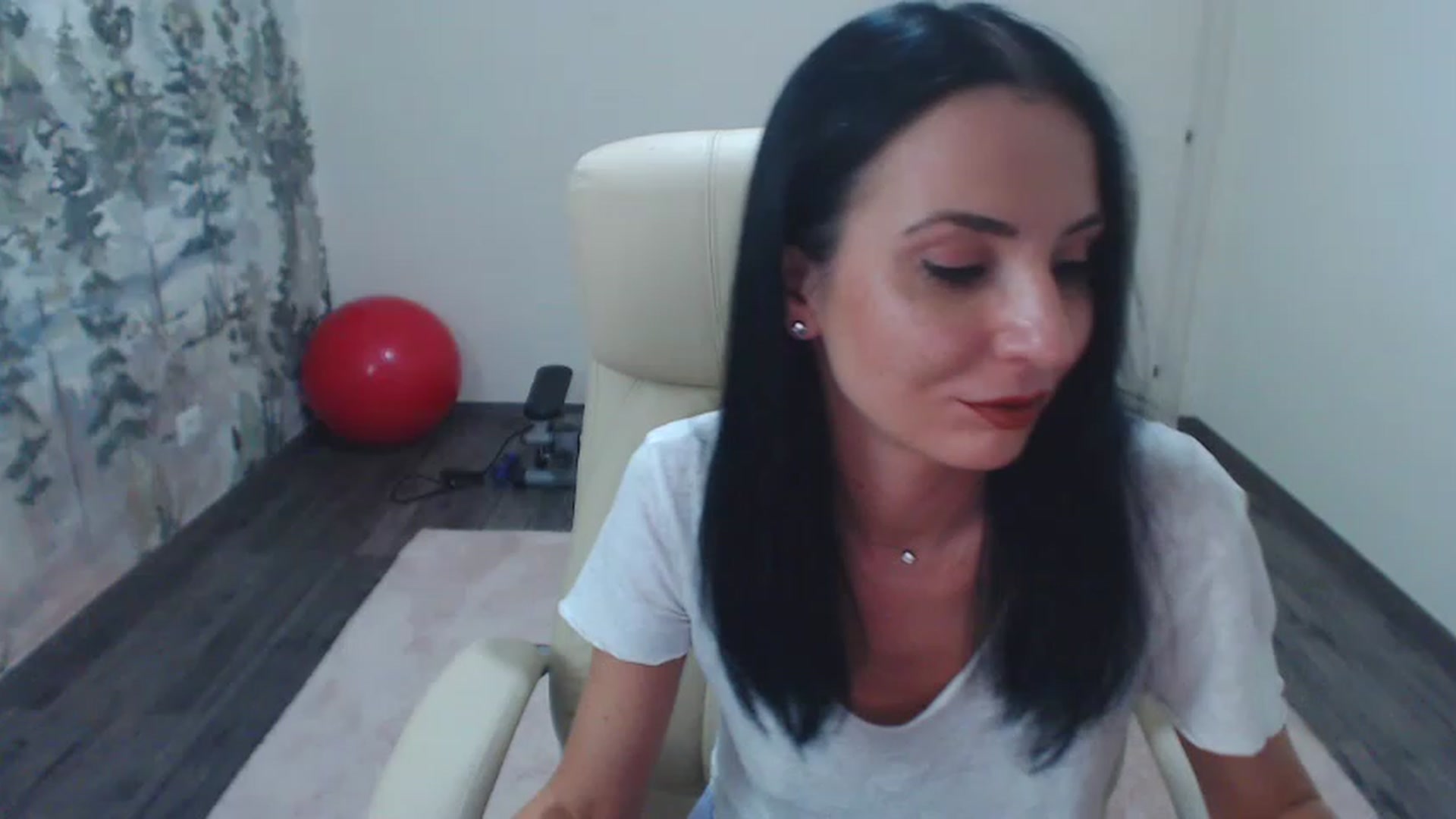 Gallery image thumbnail from NerdyDexter's myfreecams stream on, 07/04/2023, 17:53 image 5 of 20