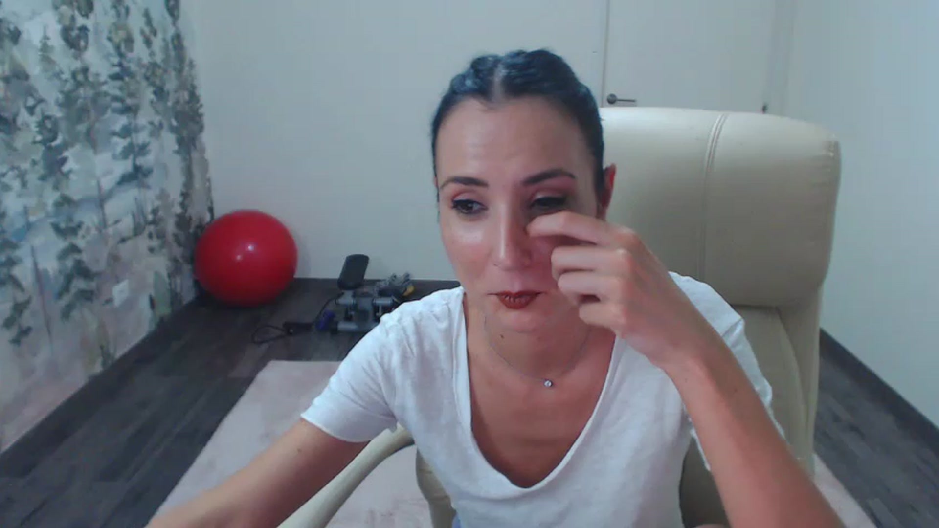 Gallery image thumbnail from NerdyDexter's myfreecams stream on, 07/04/2023, 19:07 image 10 of 20