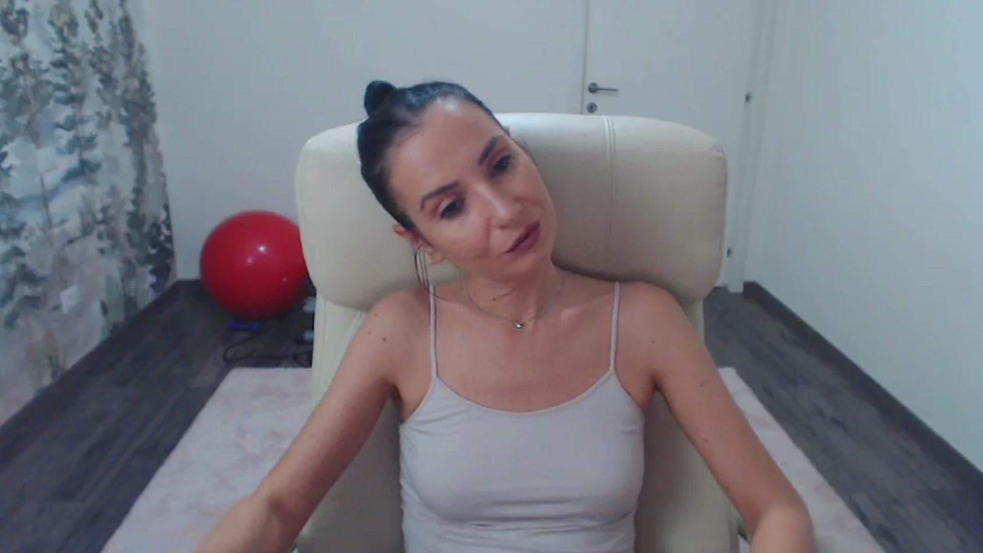 Gallery image thumbnail from NerdyDexter's myfreecams stream on, 08/31/2023, 16:51 image 10 of 20