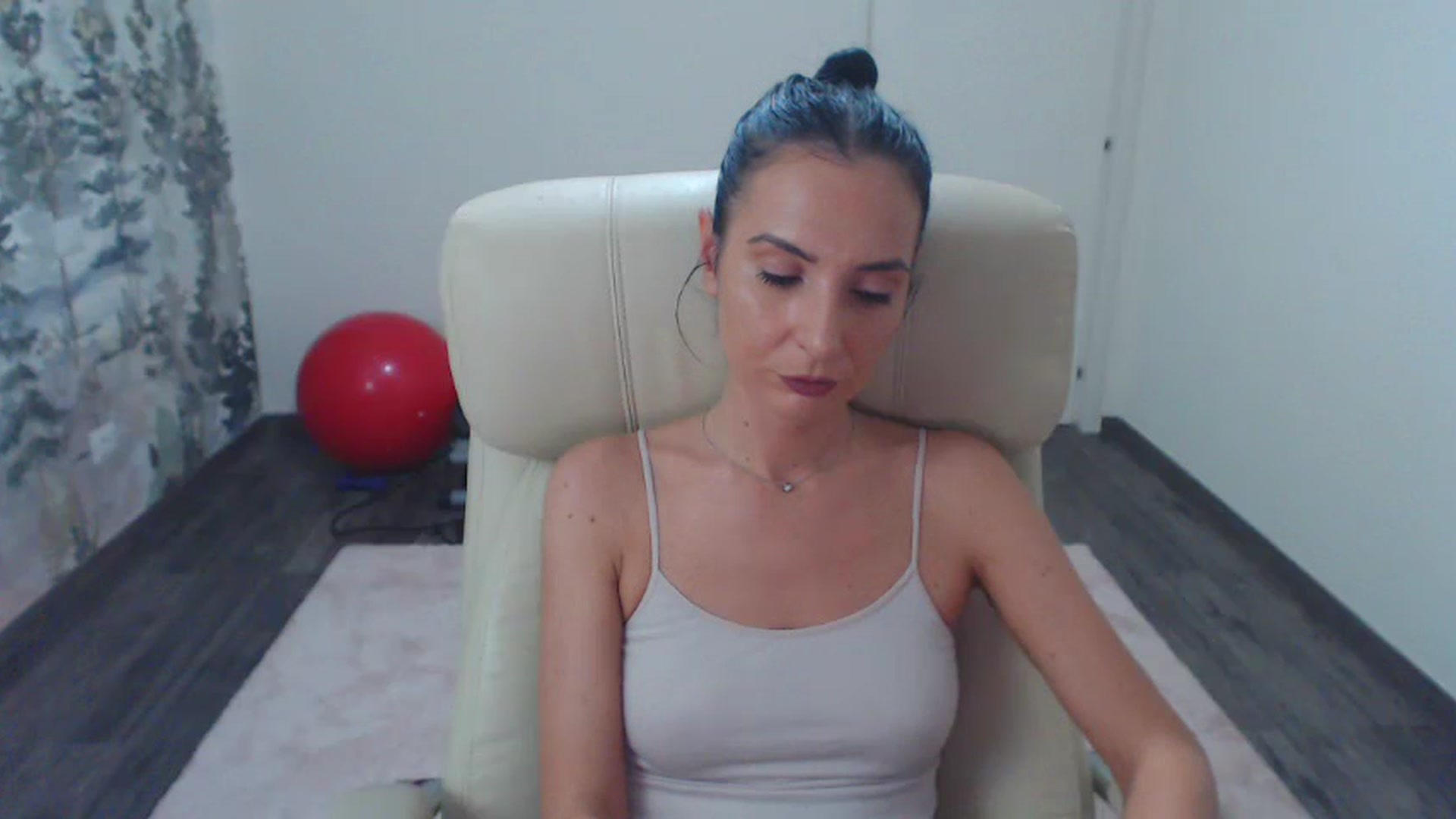 Gallery image thumbnail from NerdyDexter's myfreecams stream on, 08/31/2023, 16:51 image 11 of 20