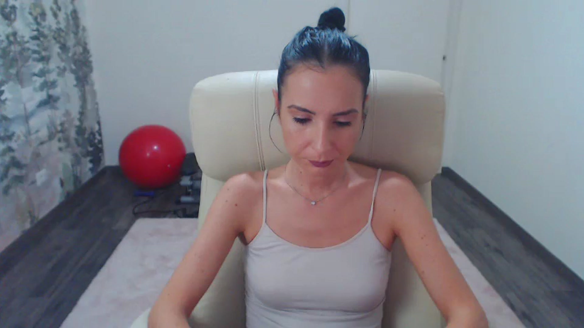 Gallery image thumbnail from NerdyDexter's myfreecams stream on, 08/31/2023, 16:51 image 1 of 20