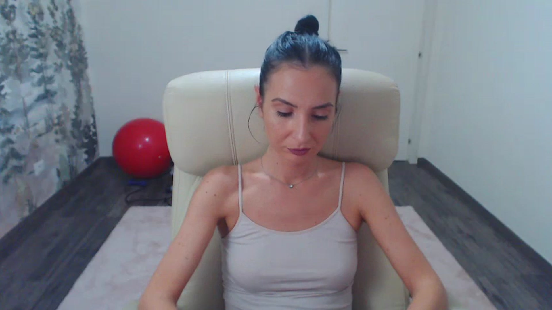 Gallery image thumbnail from NerdyDexter's myfreecams stream on, 08/31/2023, 16:51 image 5 of 20
