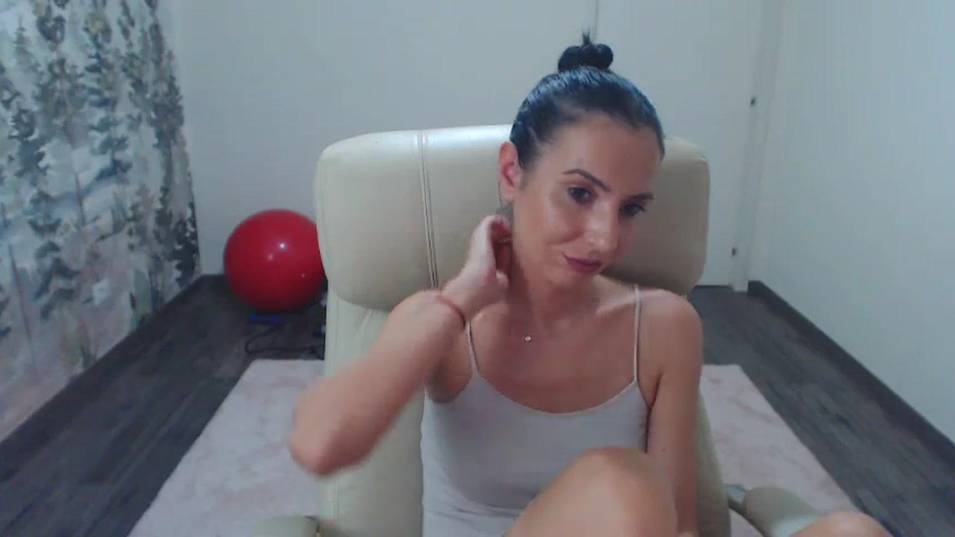 Gallery image thumbnail from NerdyDexter's myfreecams stream on, 08/31/2023, 18:58 image 18 of 20