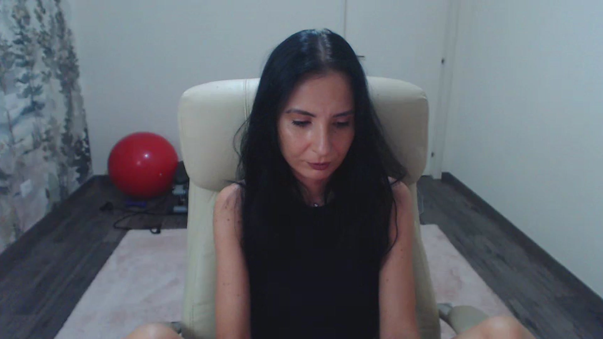 Gallery image thumbnail from NerdyDexter's myfreecams stream on, 09/01/2023, 18:55 image 9 of 20