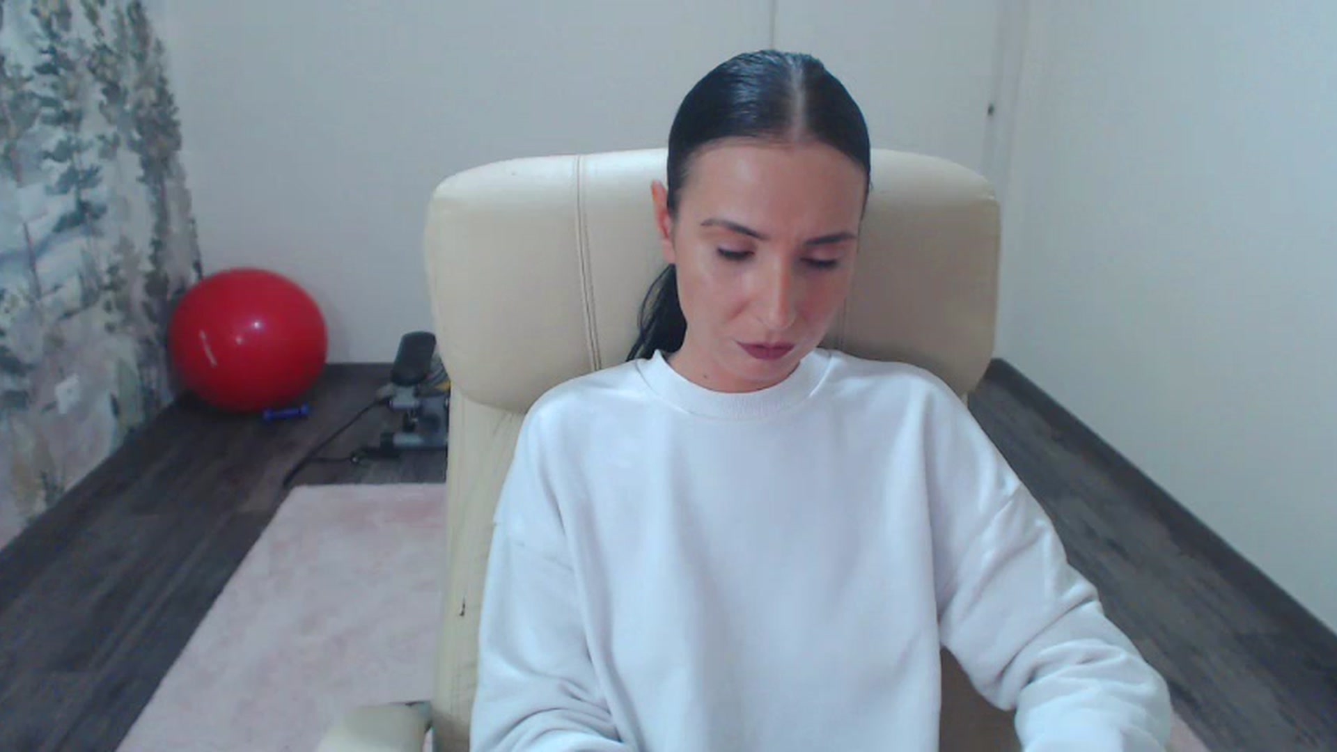 Gallery image thumbnail from NerdyDexter's myfreecams stream on, 09/05/2023, 17:27 image 1 of 20