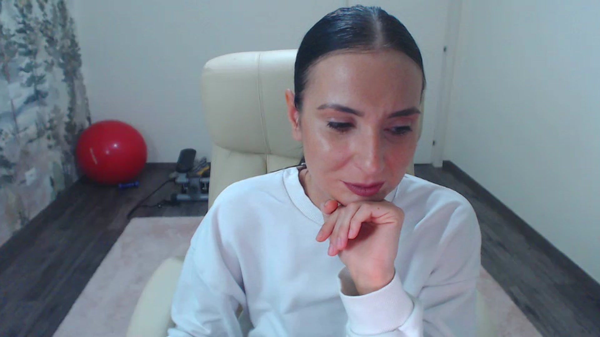 Gallery image thumbnail from NerdyDexter's myfreecams stream on, 09/05/2023, 17:27 image 18 of 20