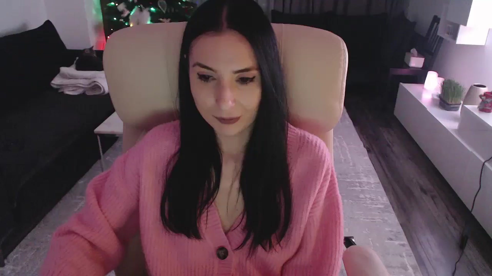 Gallery image thumbnail from NerdyDexter's myfreecams stream on, 12/22/2023, 19:42 image 5 of 20