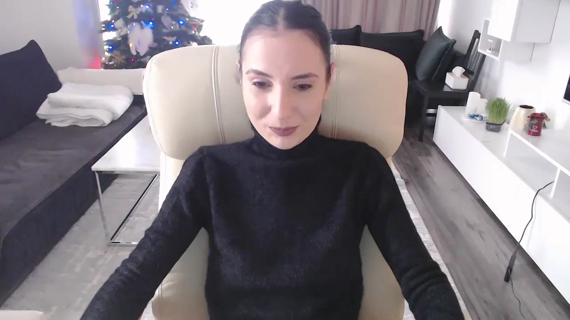 Gallery image thumbnail from NerdyDexter's myfreecams stream on, 12/23/2023, 09:43 image 2 of 20
