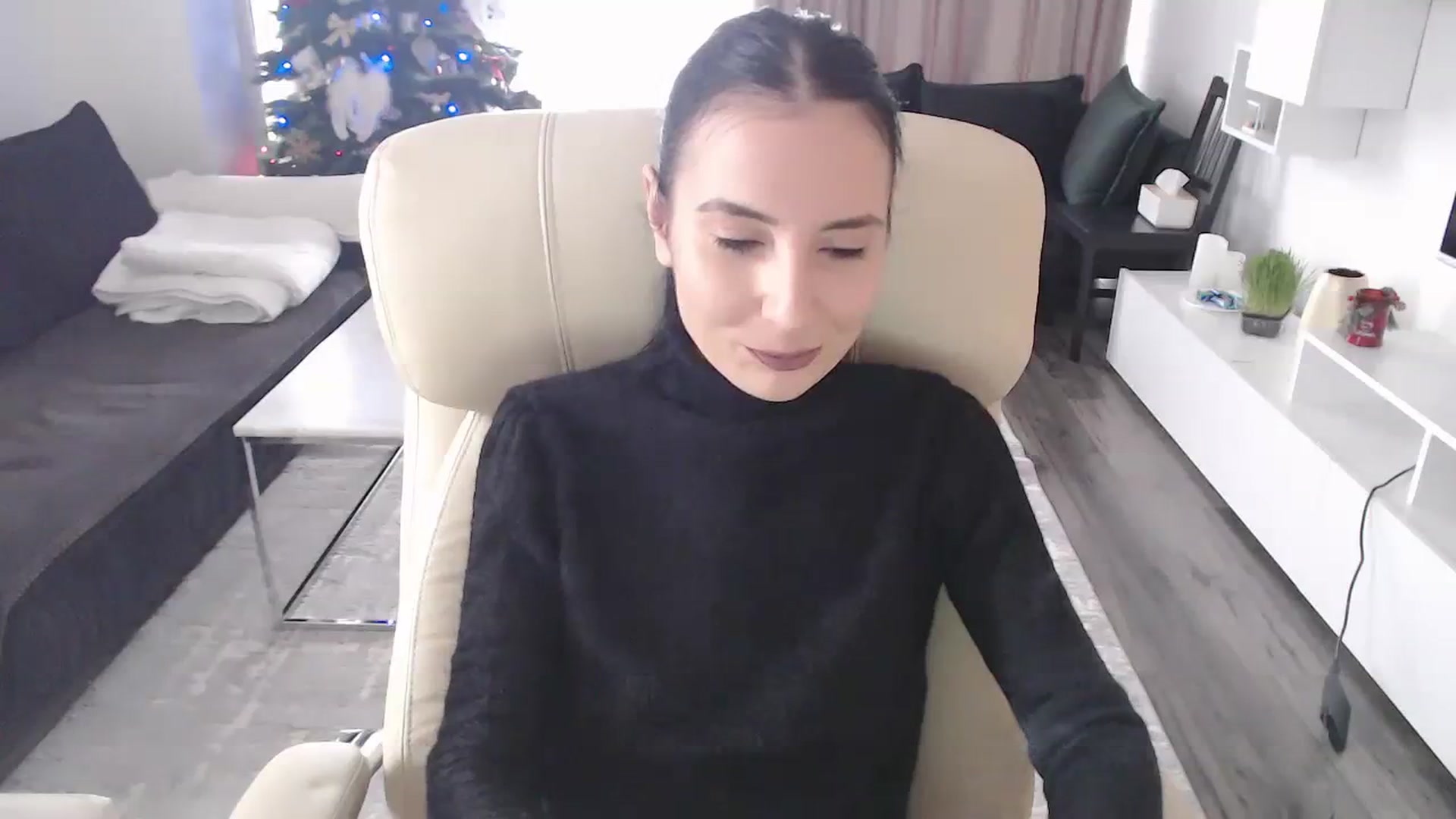 Gallery image thumbnail from NerdyDexter's myfreecams stream on, 12/23/2023, 09:43 image 16 of 20