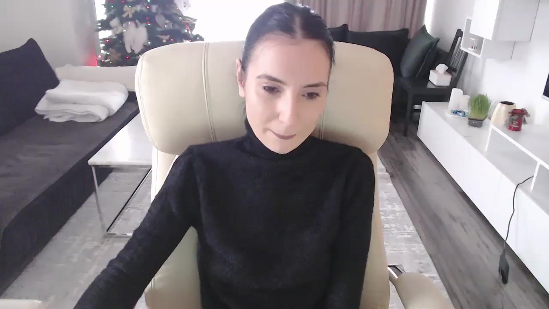 Gallery image thumbnail from NerdyDexter's myfreecams stream on, 12/23/2023, 09:43 image 12 of 20