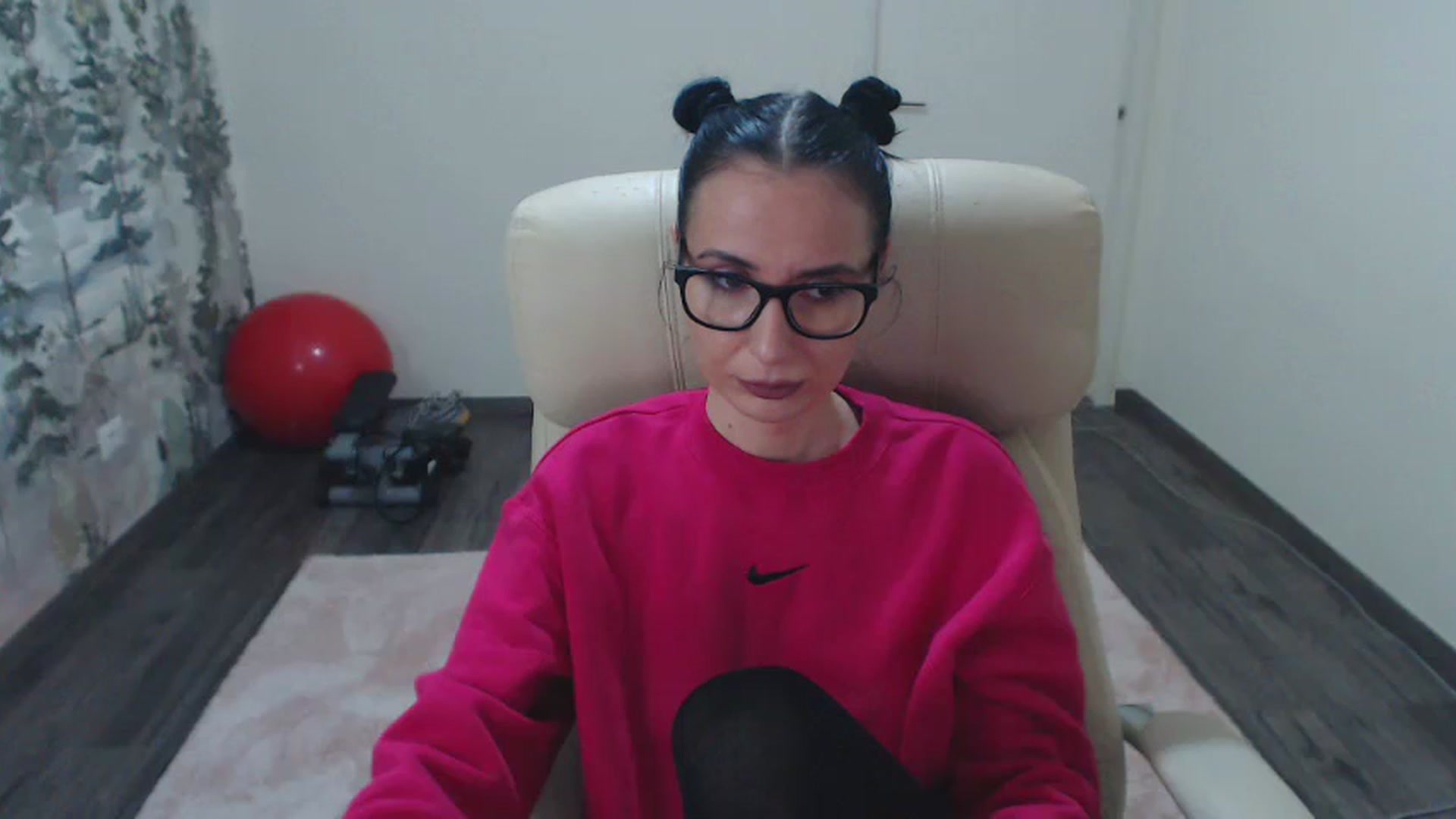 Gallery image thumbnail from NerdyDexter's myfreecams stream on, 01/12/2024, 19:07 image 9 of 20
