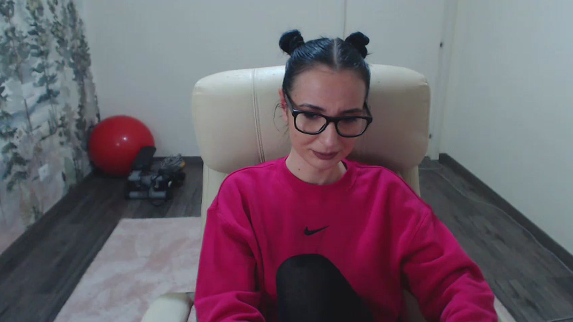 Gallery image thumbnail from NerdyDexter's myfreecams stream on, 01/12/2024, 19:07 image 11 of 20