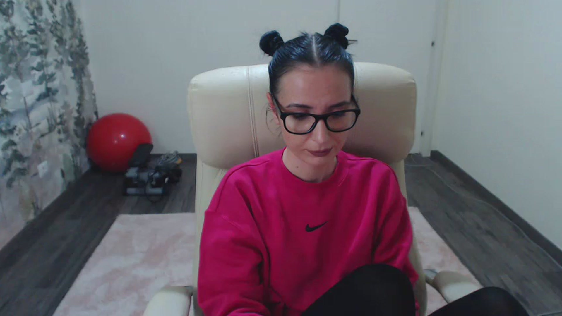 Gallery image thumbnail from NerdyDexter's myfreecams stream on, 01/12/2024, 19:07 image 20 of 20