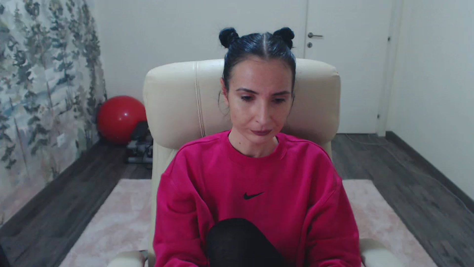 Gallery image thumbnail from NerdyDexter's myfreecams stream on, 01/12/2024, 19:59 image 13 of 20