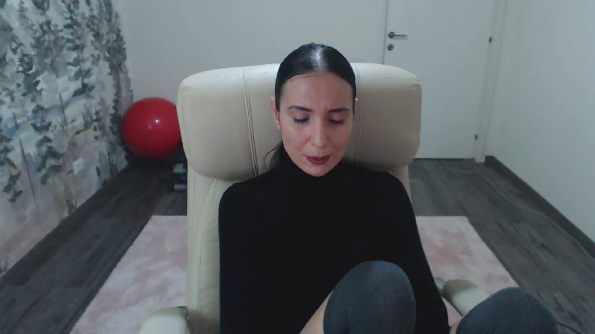 Gallery image thumbnail from NerdyDexter's myfreecams stream on, 01/15/2024, 19:21 image 2 of 20