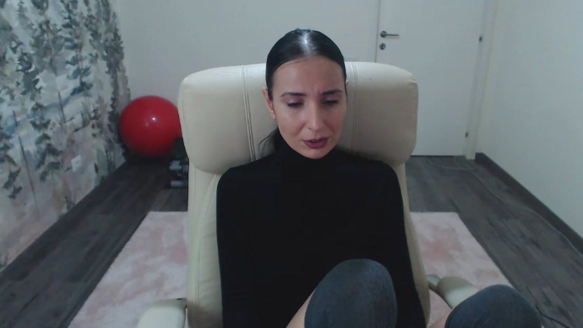 Gallery image thumbnail from NerdyDexter's myfreecams stream on, 01/15/2024, 19:21 image 8 of 20
