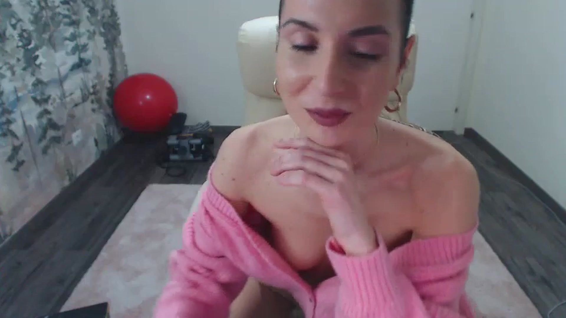 Gallery image thumbnail from NerdyDexter's myfreecams stream on, 01/19/2024, 17:59 image 14 of 20