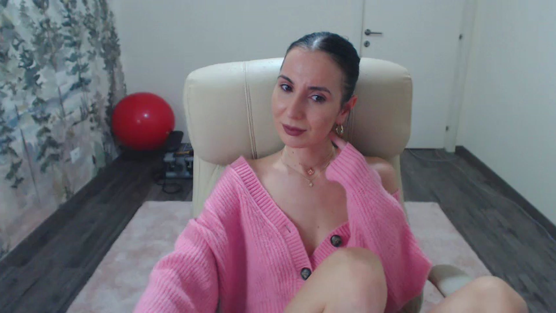 Gallery image thumbnail from NerdyDexter's myfreecams stream on, 01/19/2024, 17:59 image 5 of 20