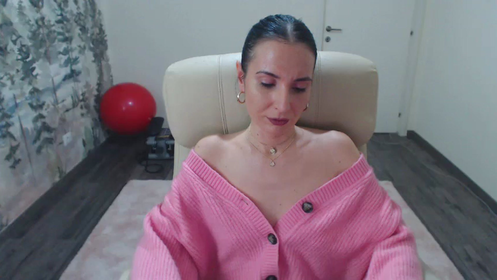 Gallery image thumbnail from NerdyDexter's myfreecams stream on, 01/19/2024, 17:59 image 3 of 20
