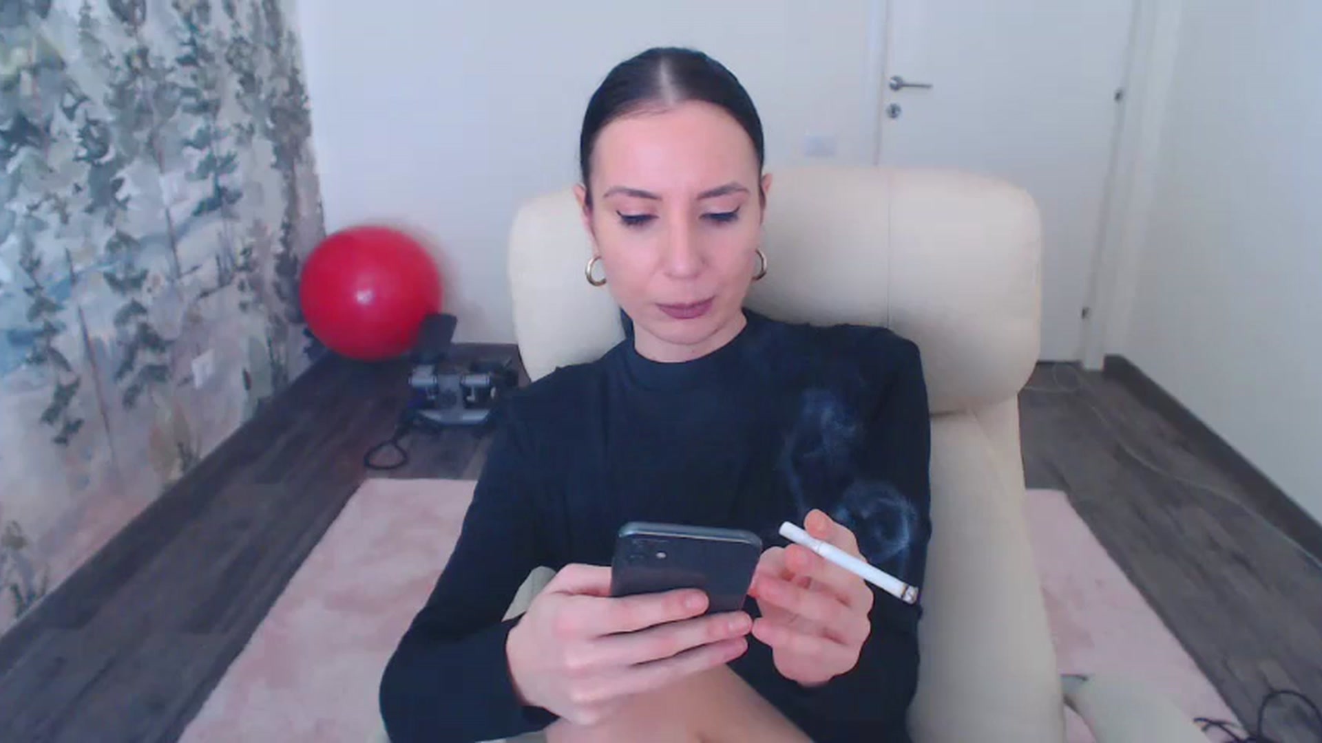 Gallery image thumbnail from NerdyDexter's myfreecams stream on, 01/27/2024, 11:26 image 5 of 20