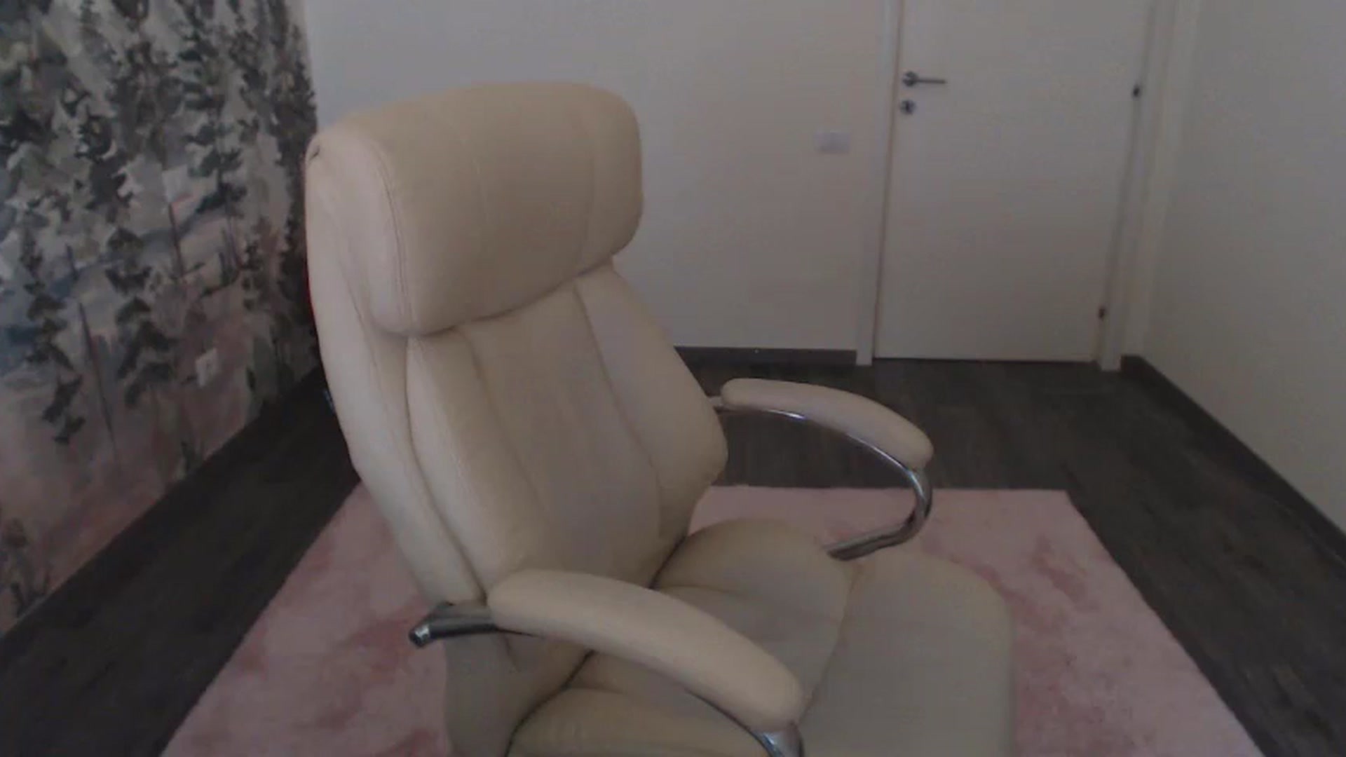 Gallery image thumbnail from NerdyDexter's myfreecams stream on, 03/02/2024, 13:59 image 10 of 20