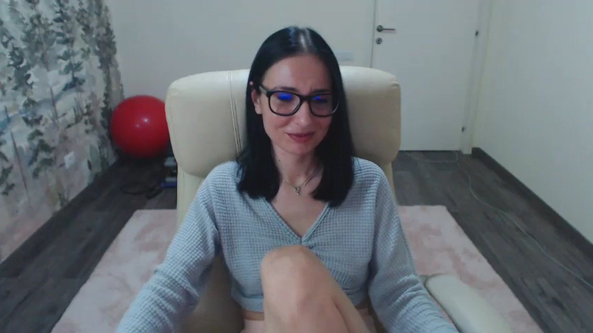 Gallery image thumbnail from NerdyDexter's myfreecams stream on, 04/02/2024, 18:53 image 6 of 20